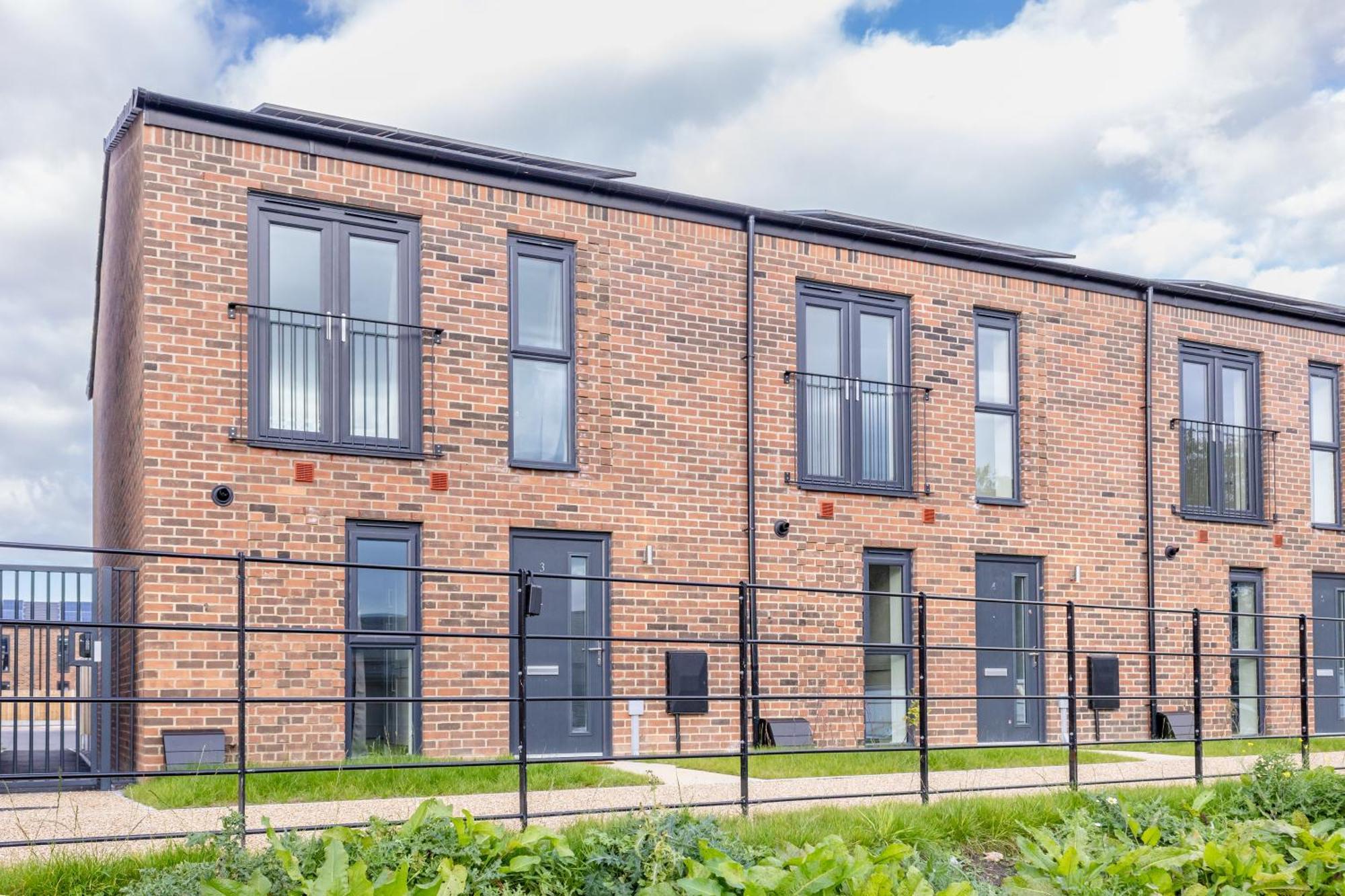Stunning Modern 3 Bedroom Townhouse - Perfect Getaway Manchester Esterno foto